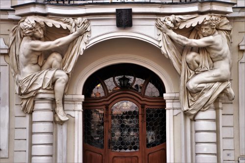 Charakterystyka farb do renowacji zabytków