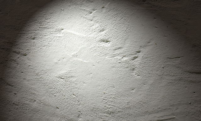 Agregaty do tynkowania maszynowego – zalety, przeznaczenie, ceny